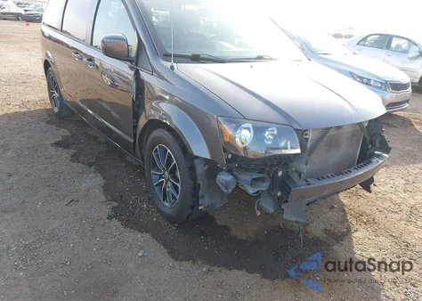 2018 Dodge Grand Caravan Gt z USA, uszkodzony, nr VIN 2C4RDGEGXJR199950